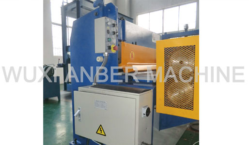 Hexagonal mesh shearing machine