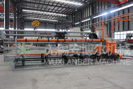 Double spiral chain link machine